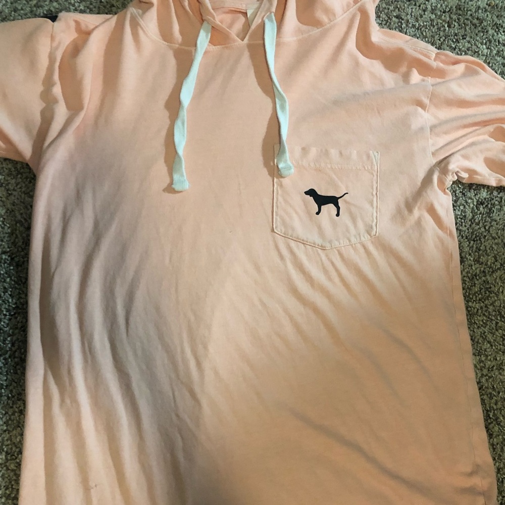 long sleeve w/ hood